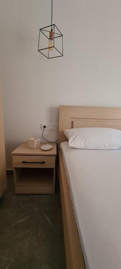 Camping Corali & Apartments Ríza Esterno foto